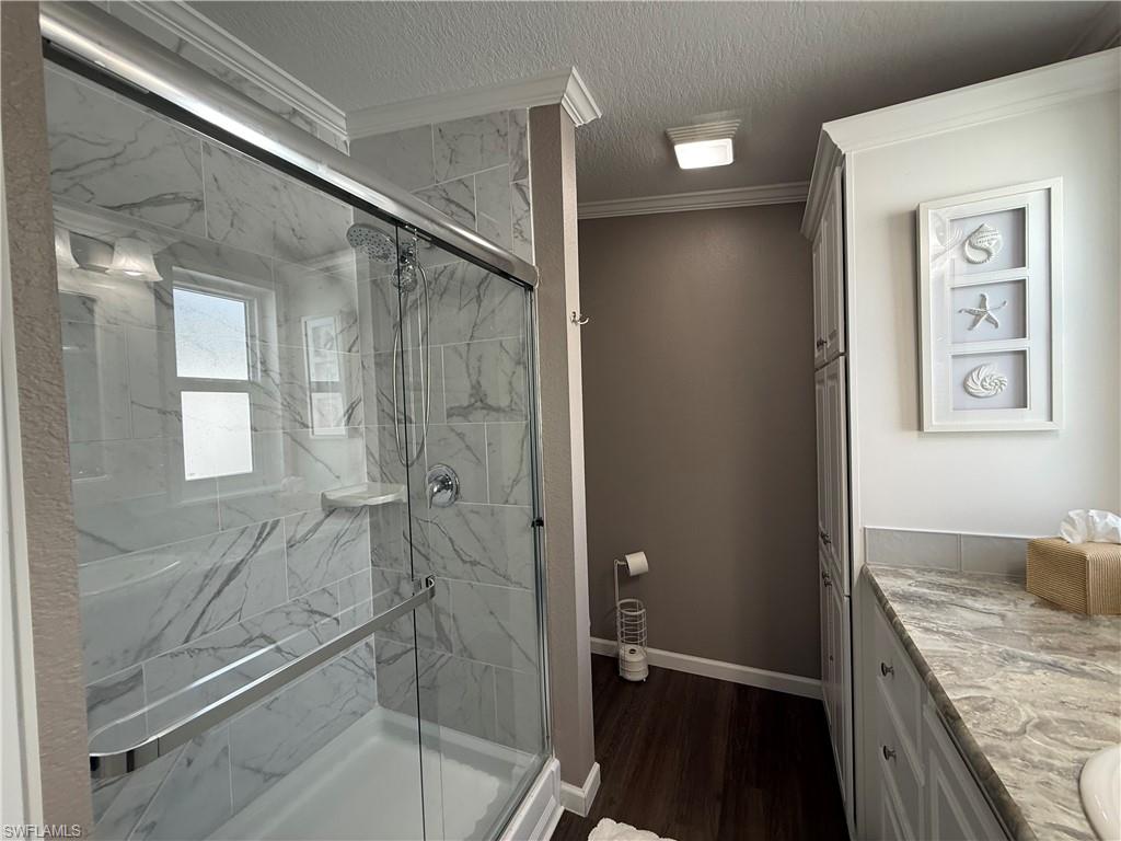 1626 Diamond Lake CIR