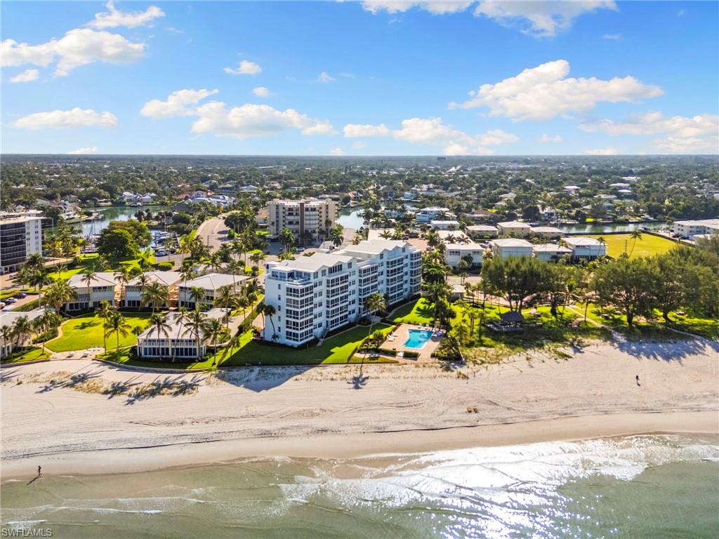 2121 Gulf Shore BLVD N 203
