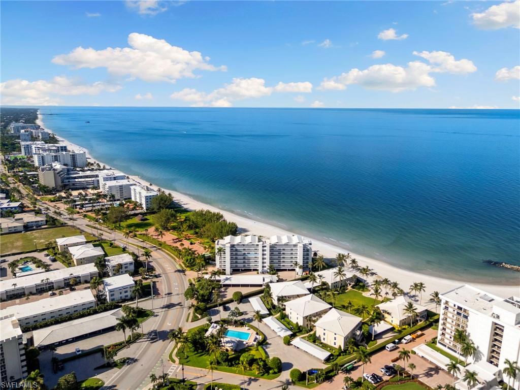 2121 Gulf Shore BLVD N 203