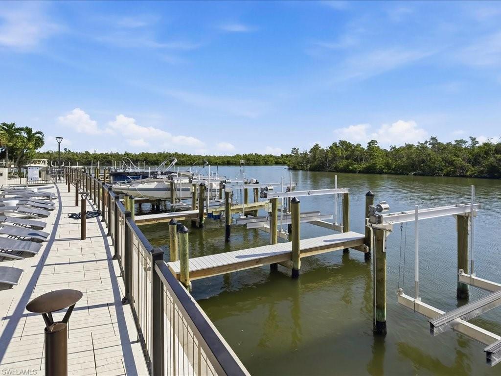 26235 Hickory BLVD 8A