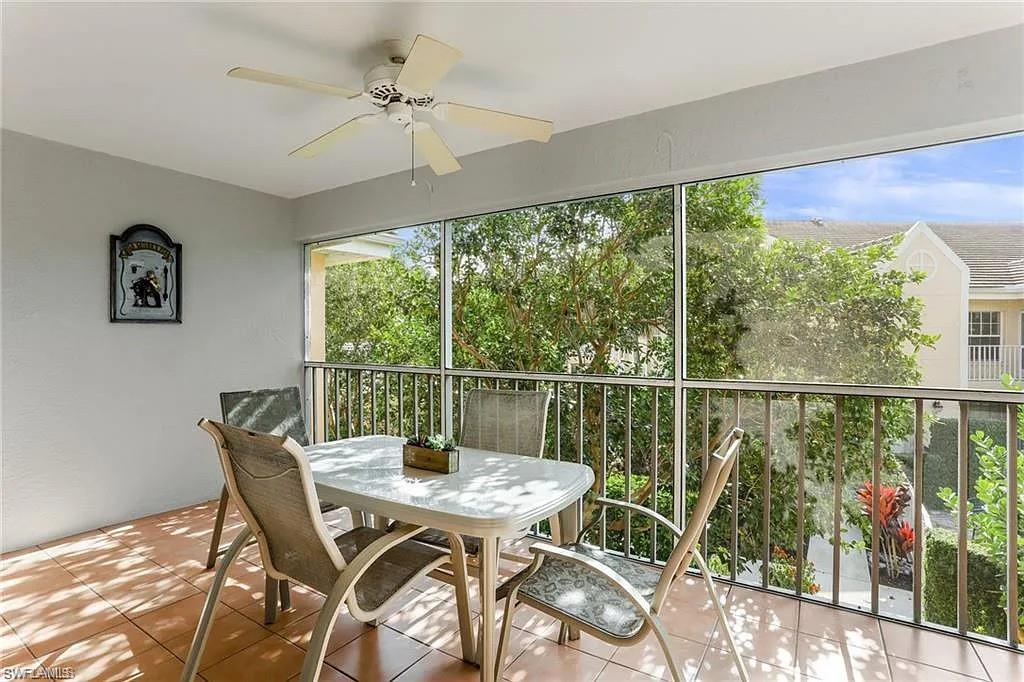 5635 Turtle Bay DR 8