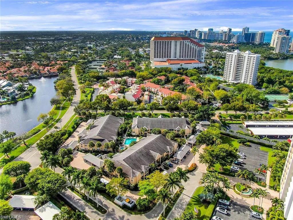5635 Turtle Bay DR 8