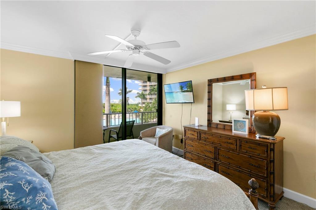 380 Seaview CT 203