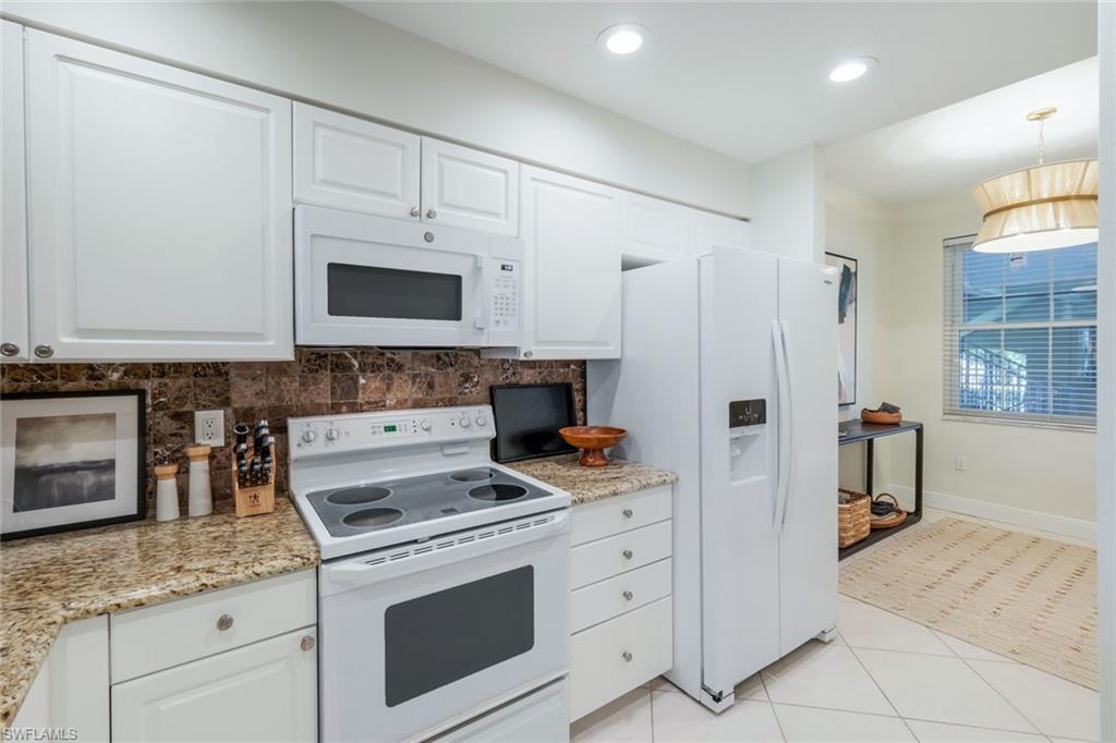 4120 Bayhead DR 105