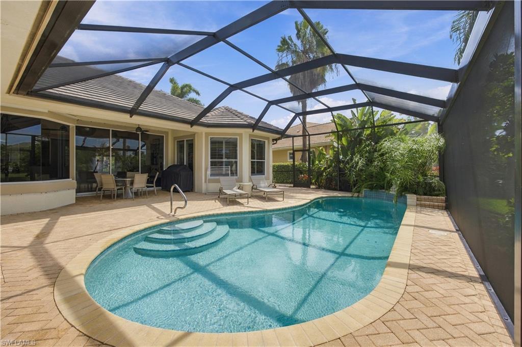 4995 Rustic Oaks CIR