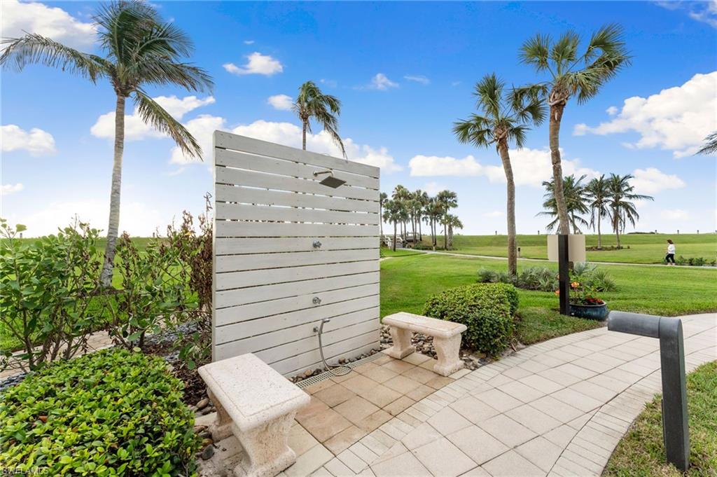 4401 Gulf Shore BLVD N 1206