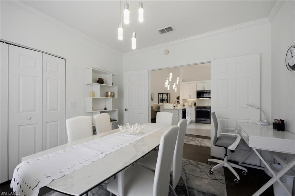 250 Robin Hood CIR 201