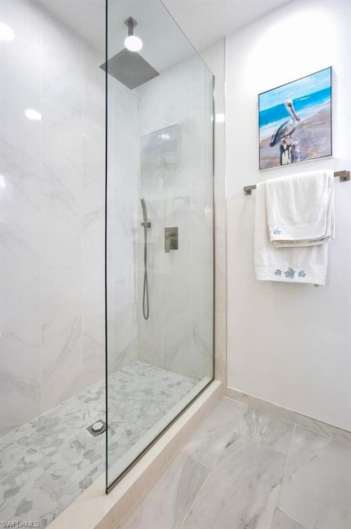 250 Robin Hood CIR 201