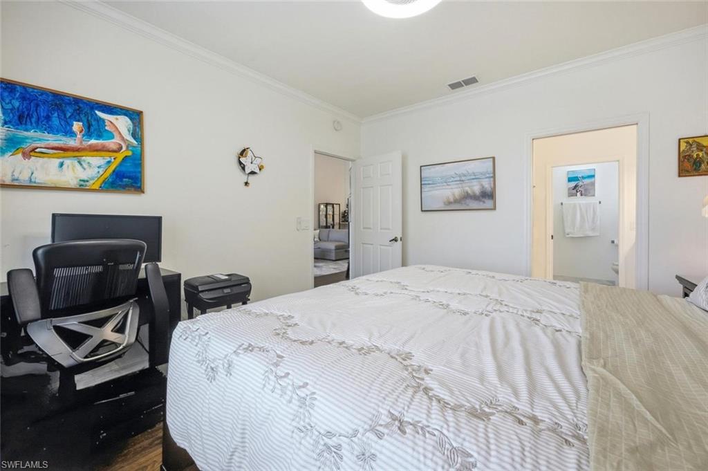 250 Robin Hood CIR 201
