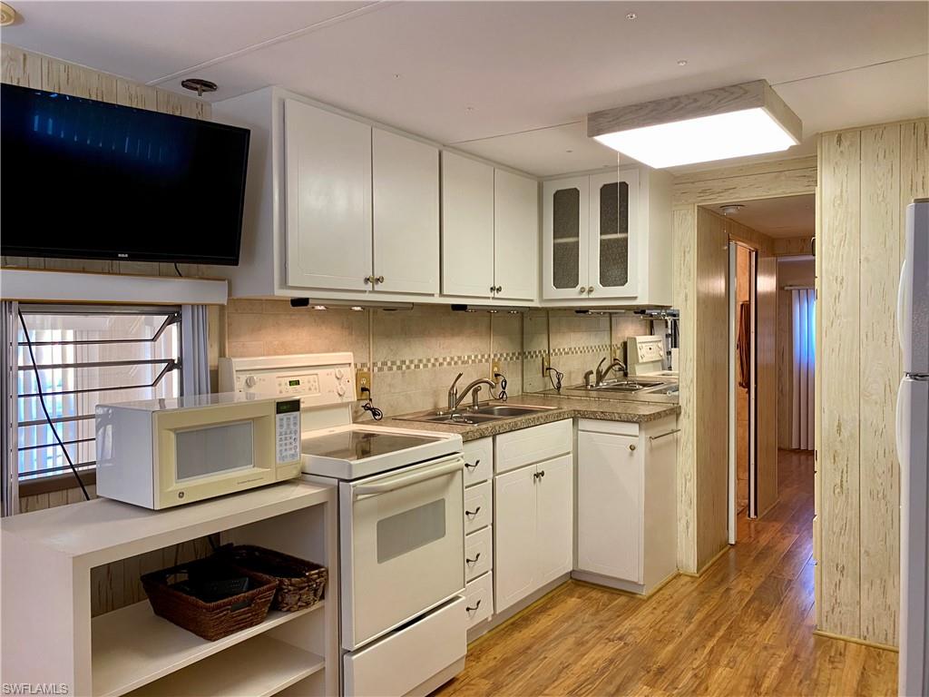 14 Pearl DR 14P