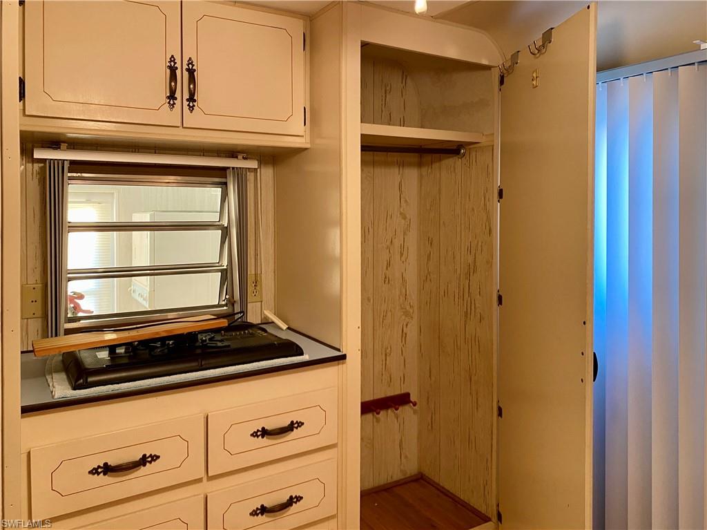 14 Pearl DR 14P