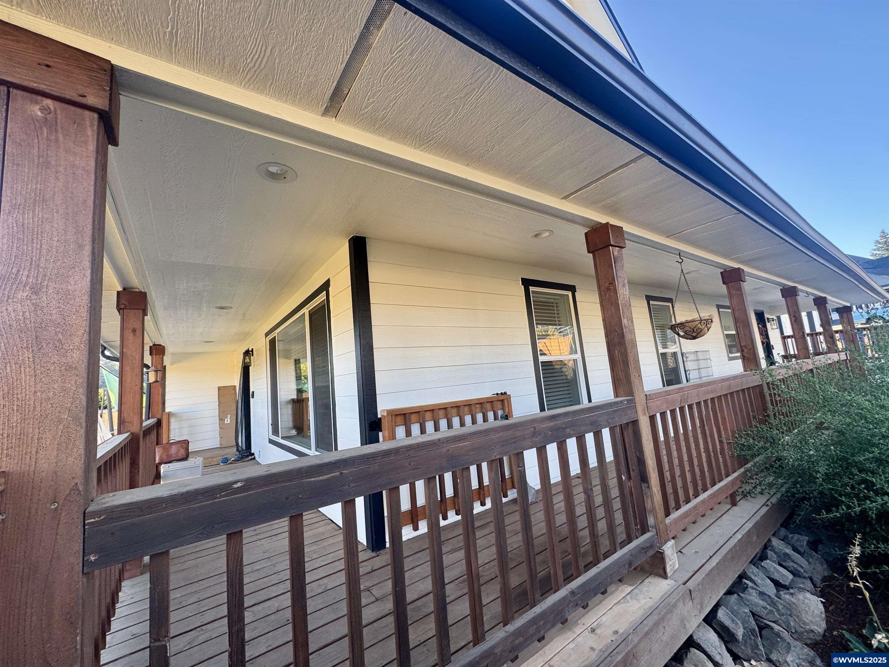 2554 Kitsap St NW St