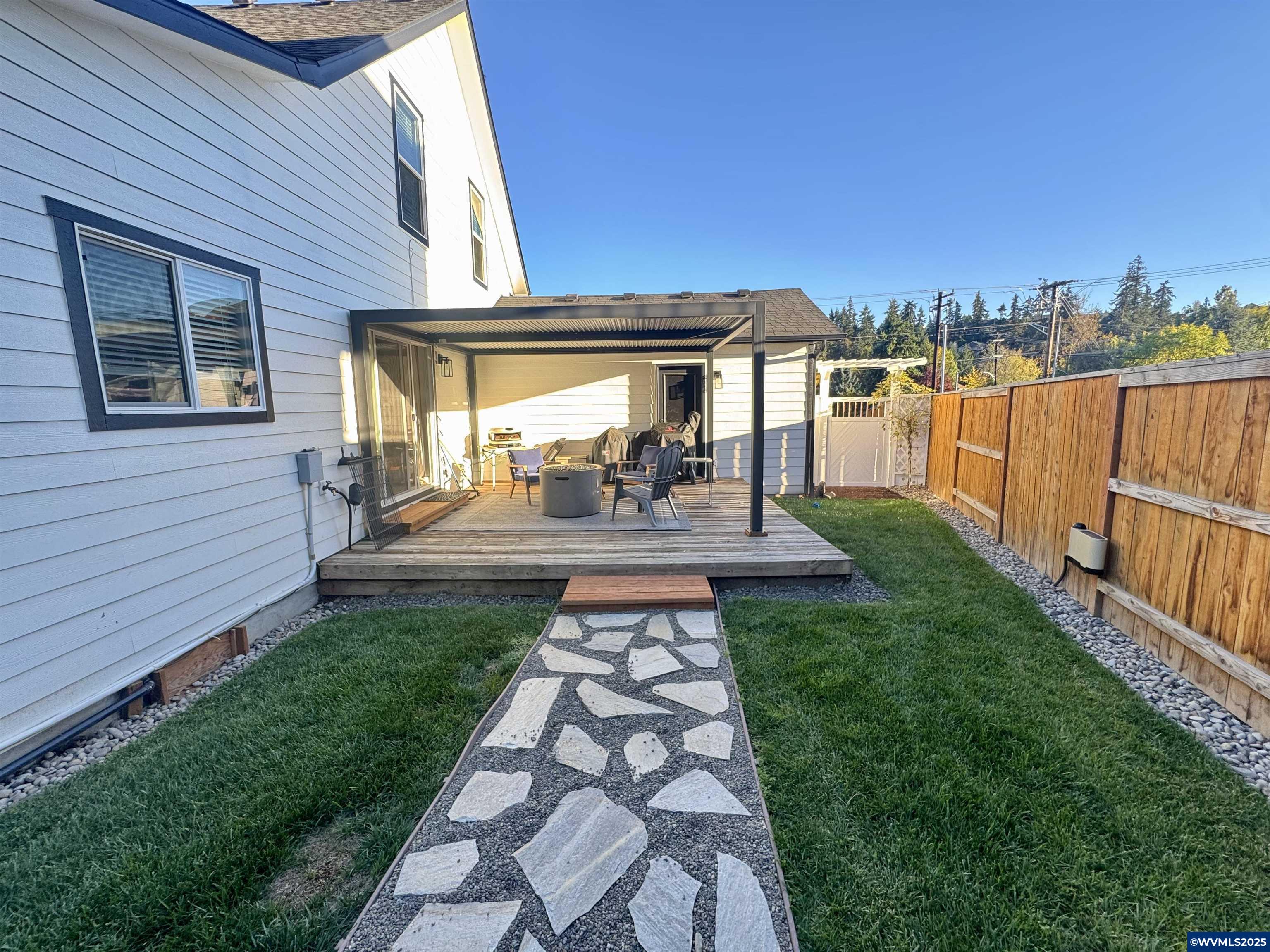 2554 Kitsap St NW St