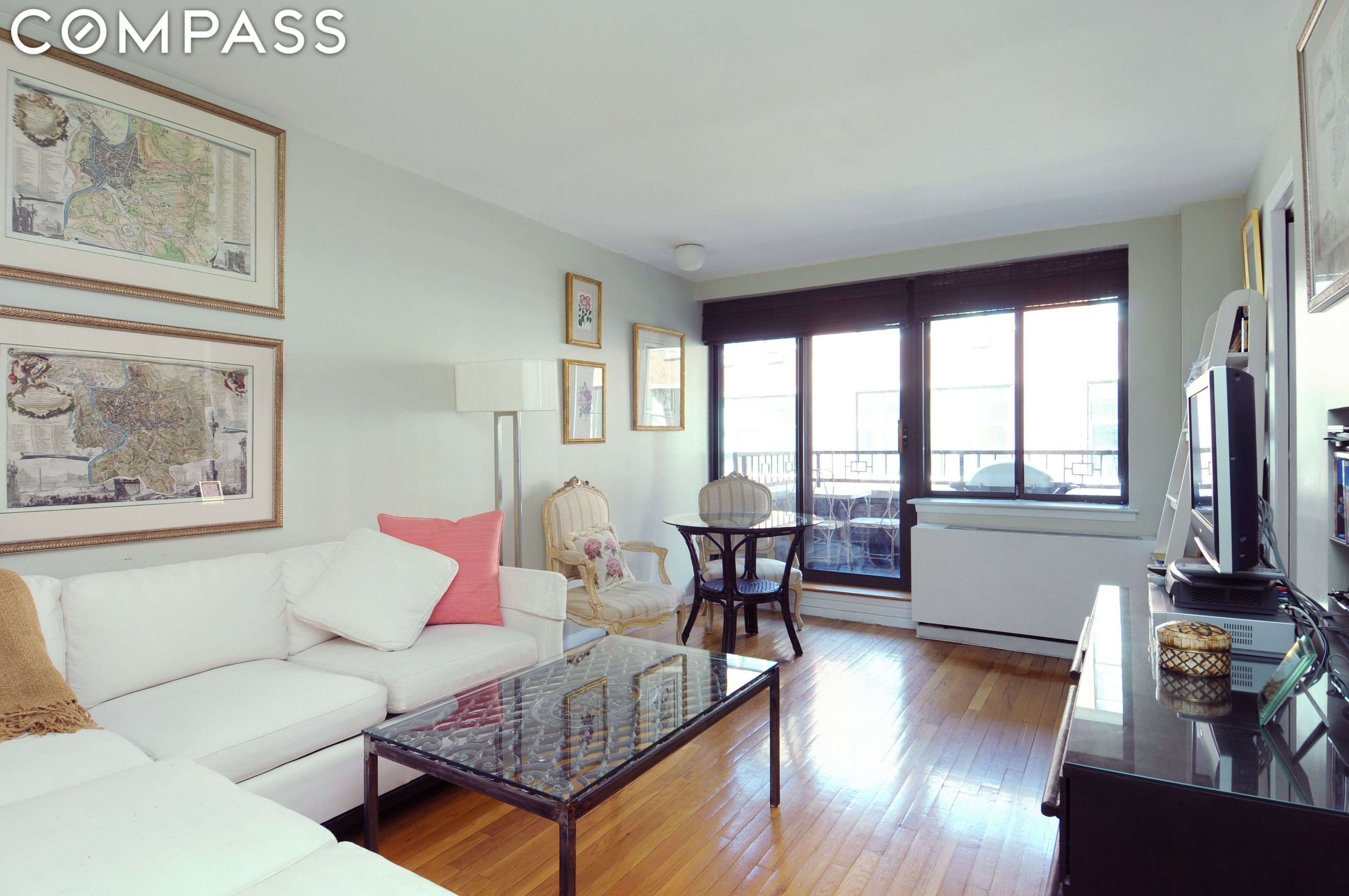 366 W 11th Street 4G