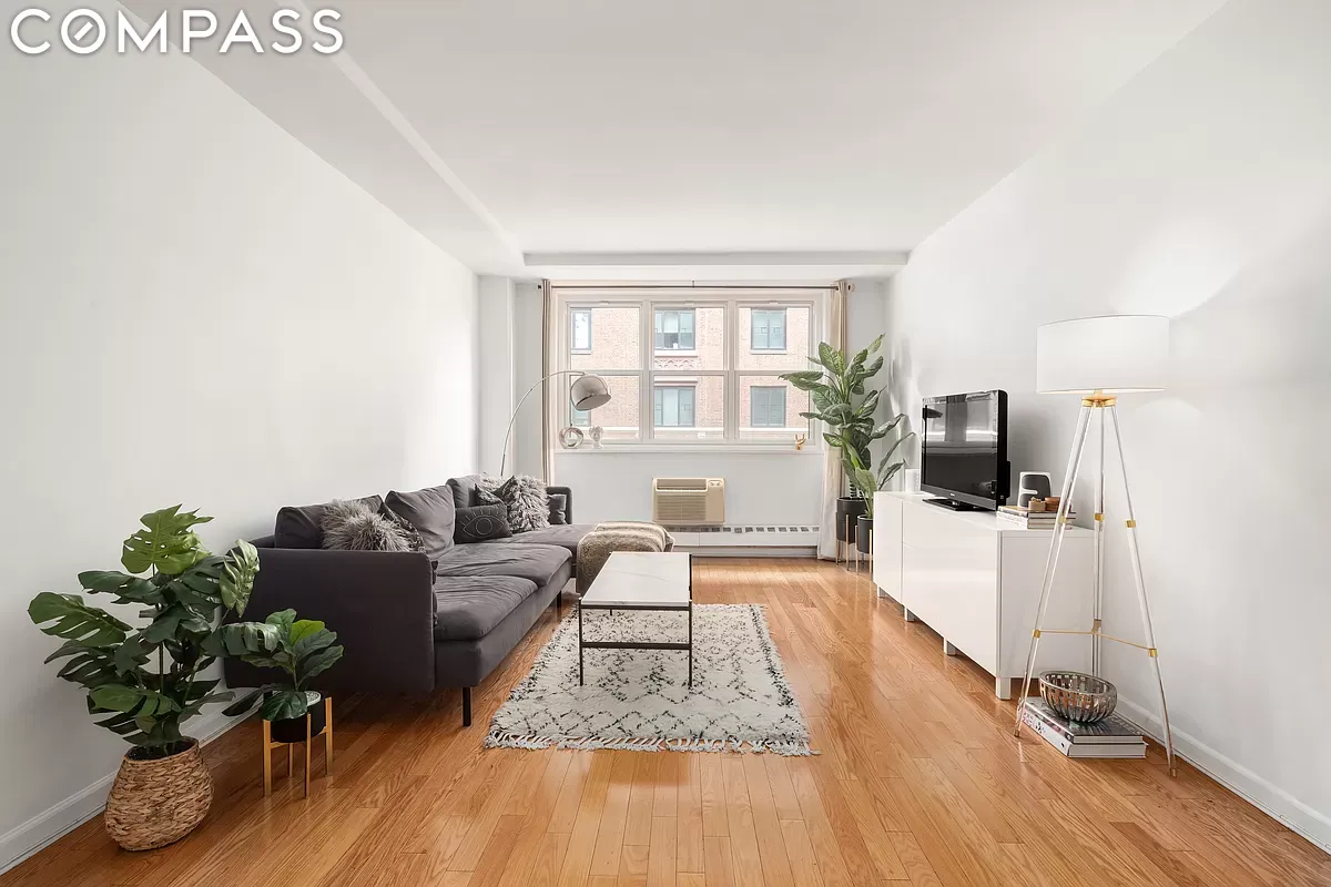 63 E 9th Street 6F