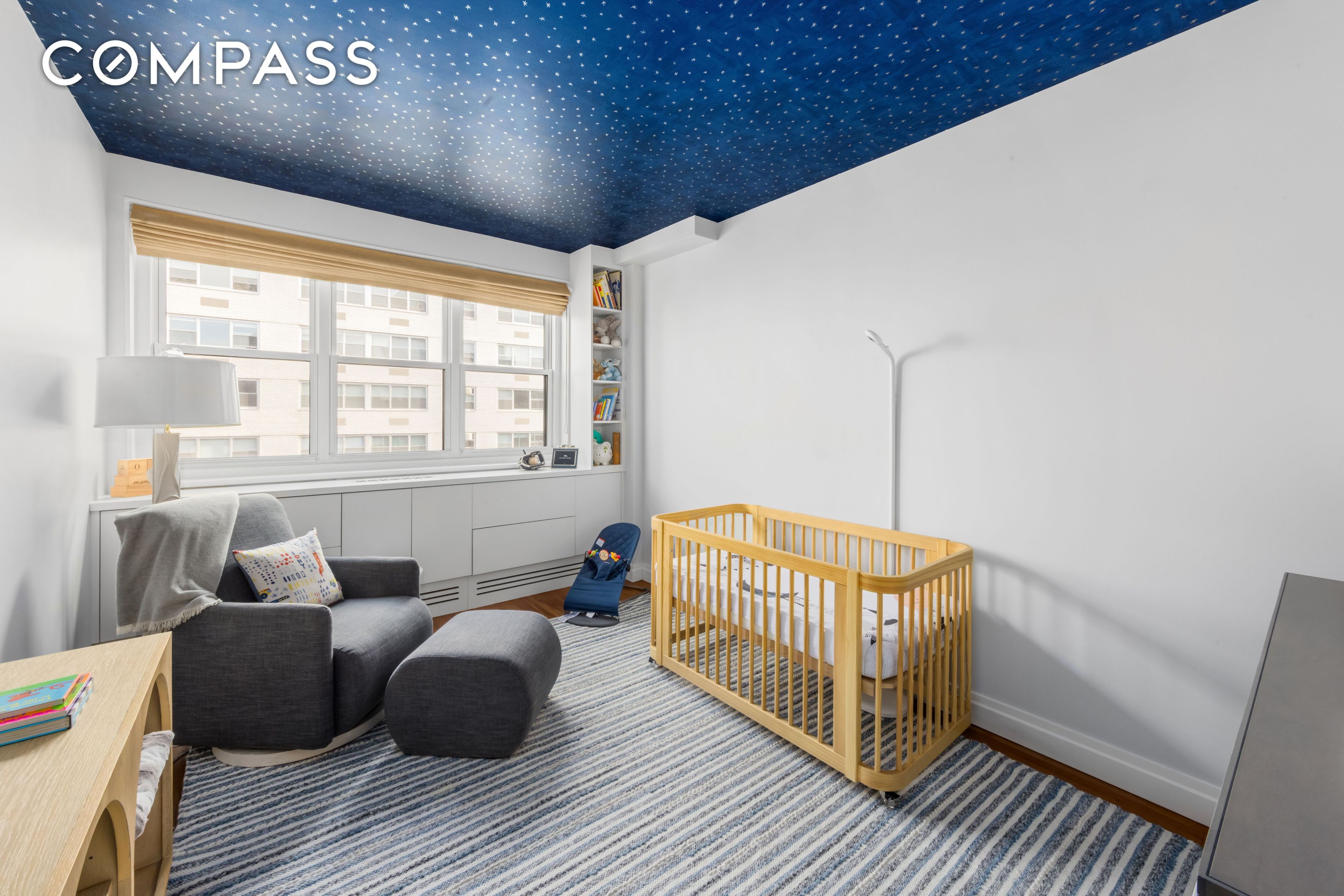63 E 9th Street 14K
