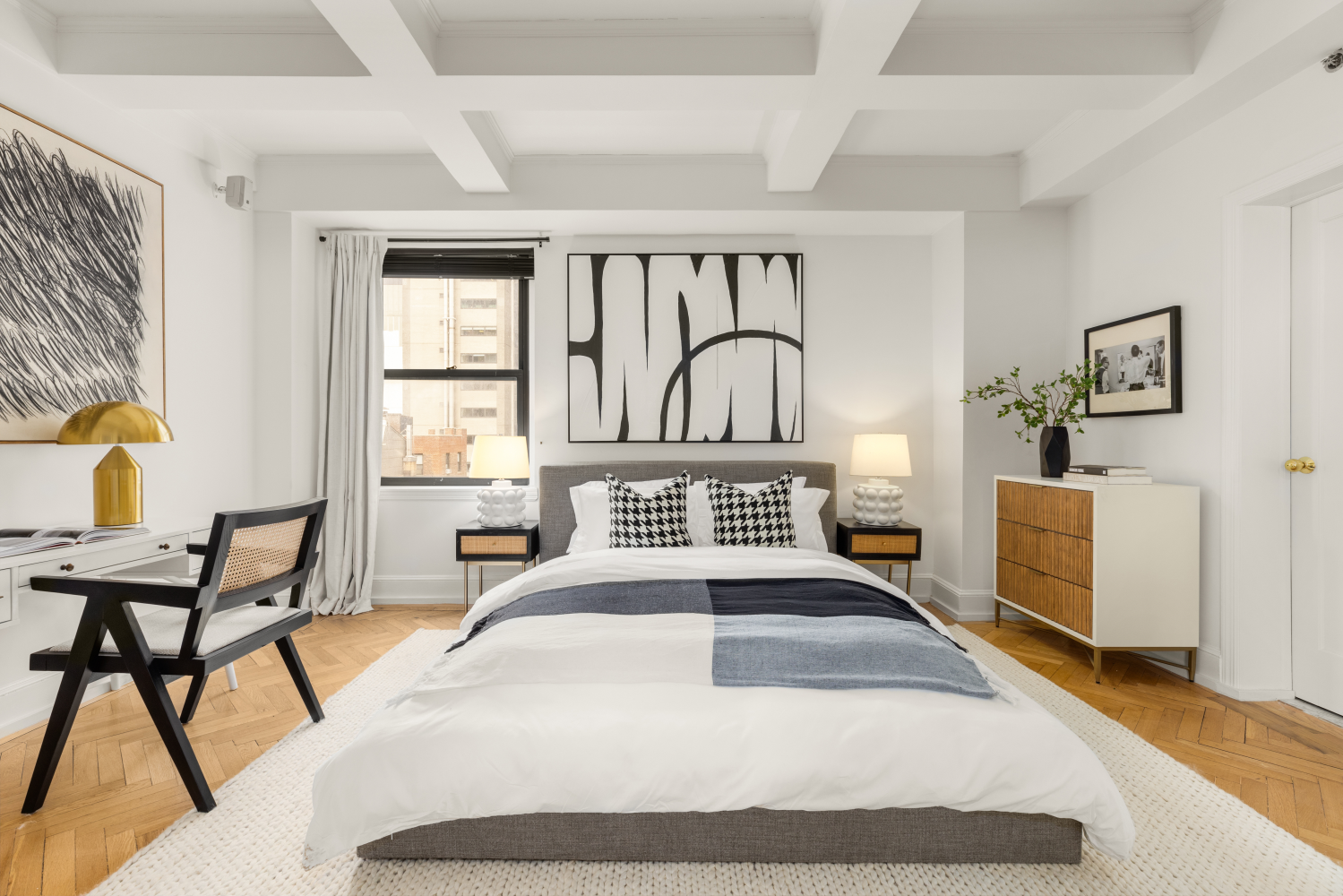 160 CENTRAL Park S 1730