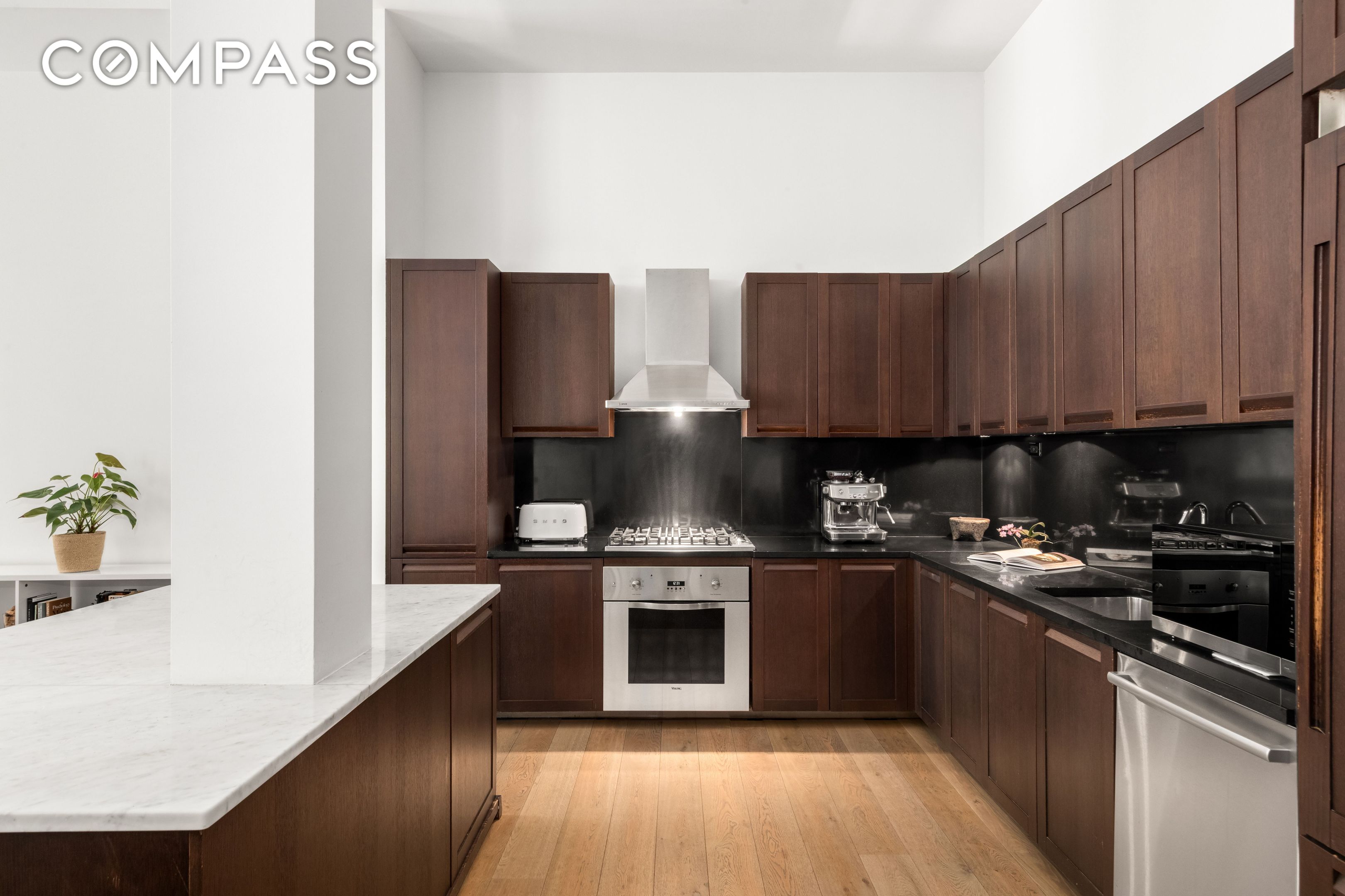 655 6th Avenue 5H