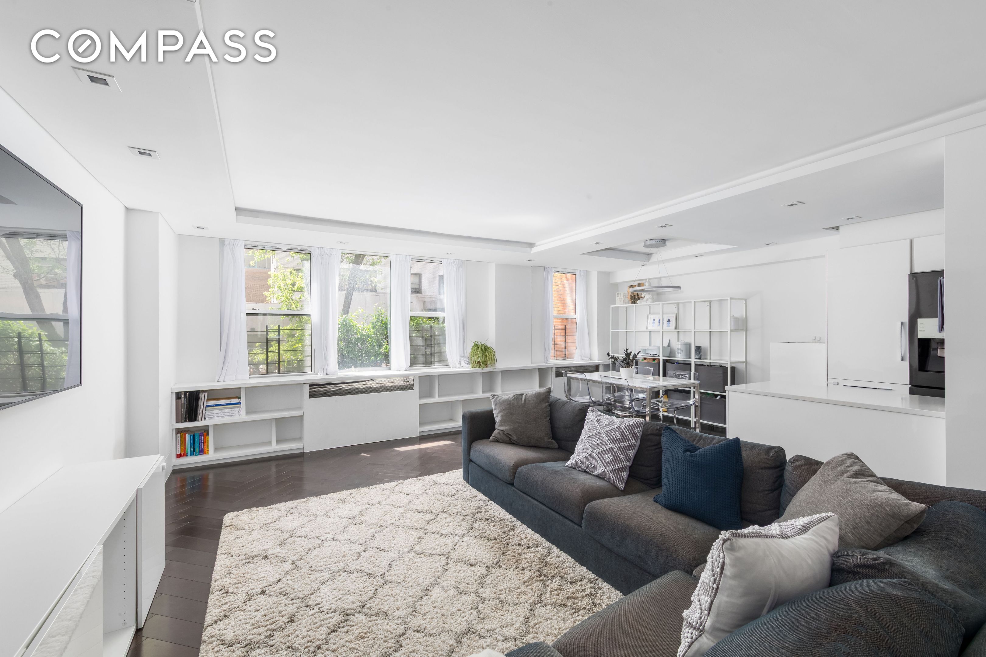 207 E 74th Street 1J