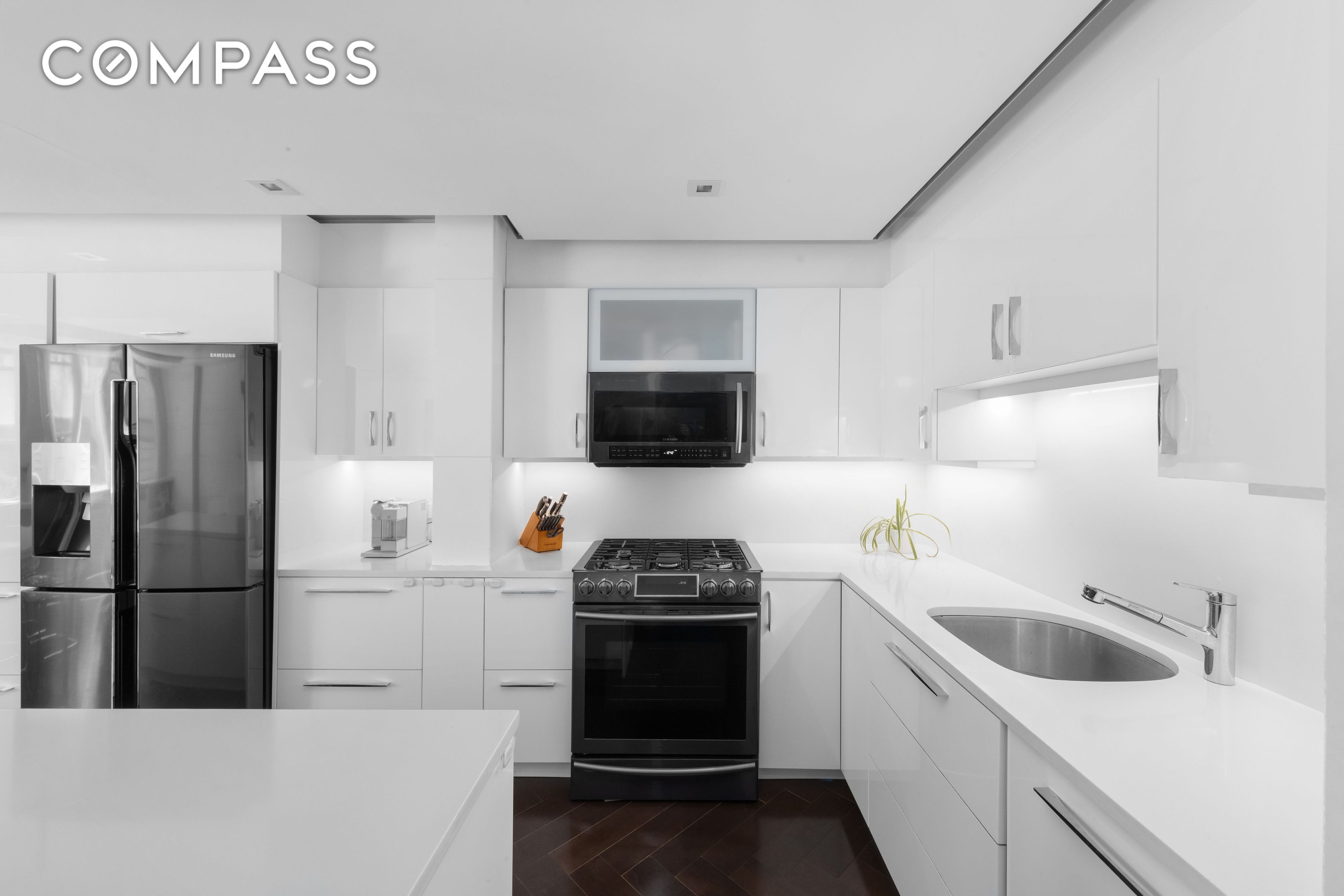 207 E 74th Street 1J