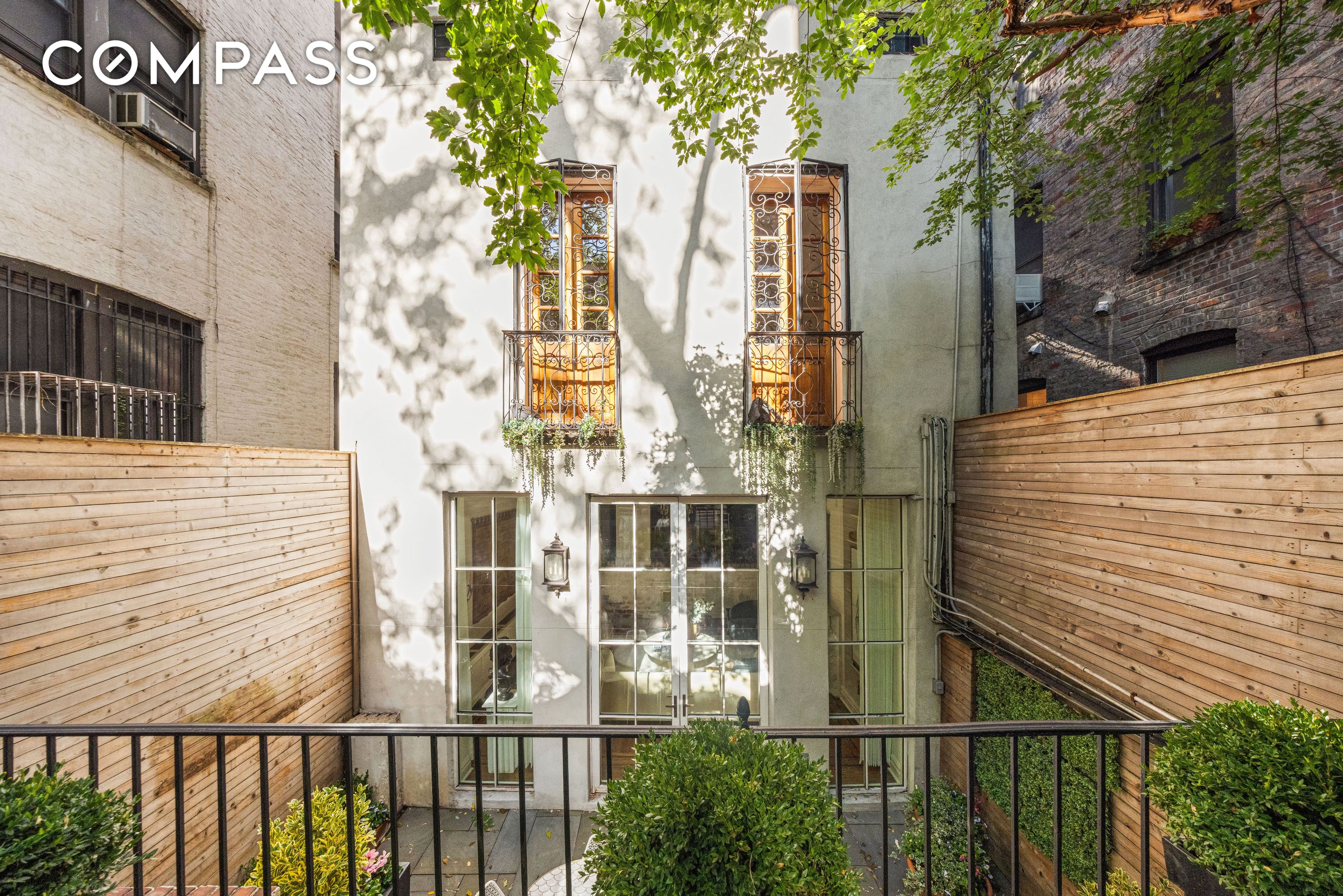 222 E 11th Street GARDEN