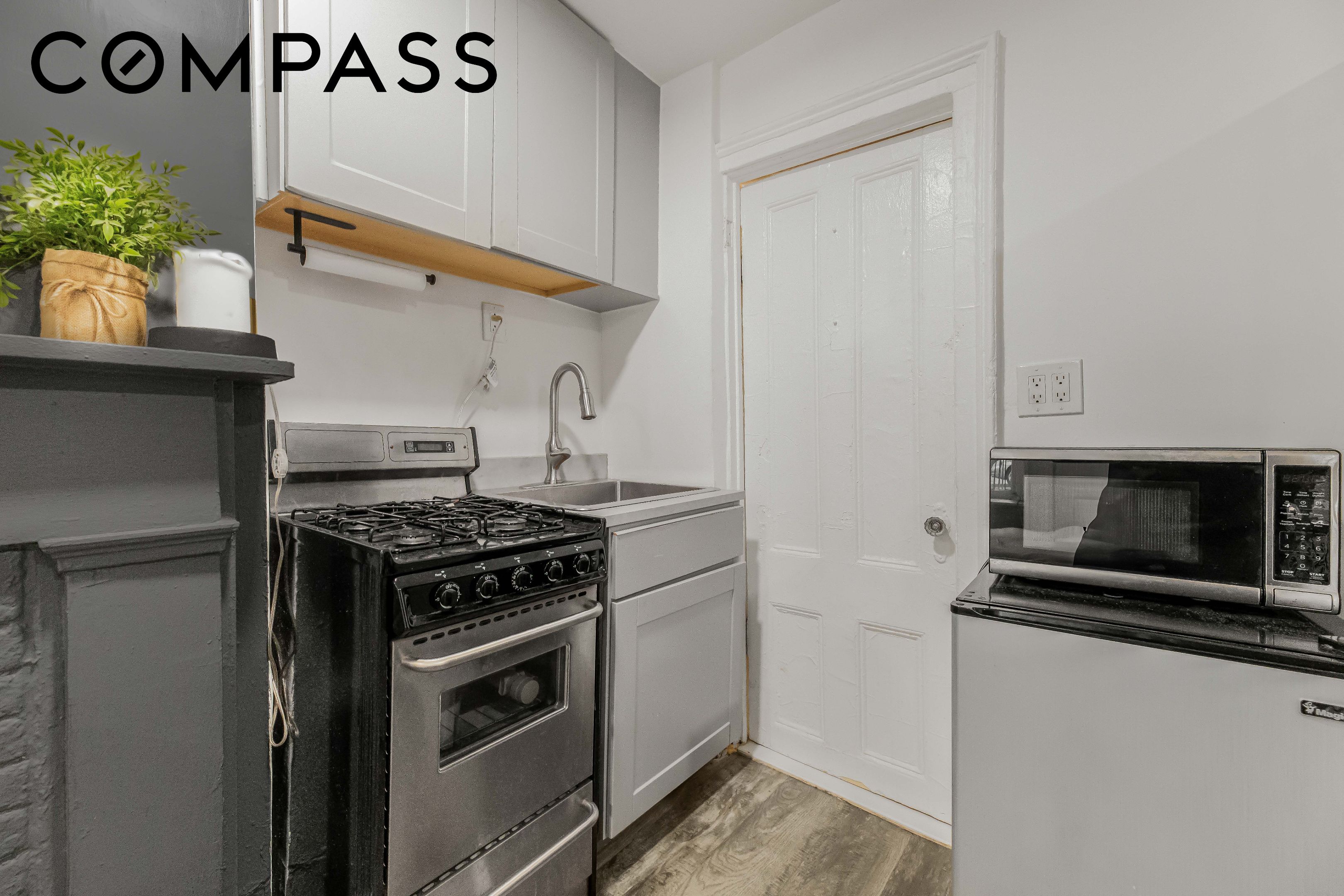 5 Charles Street 1F