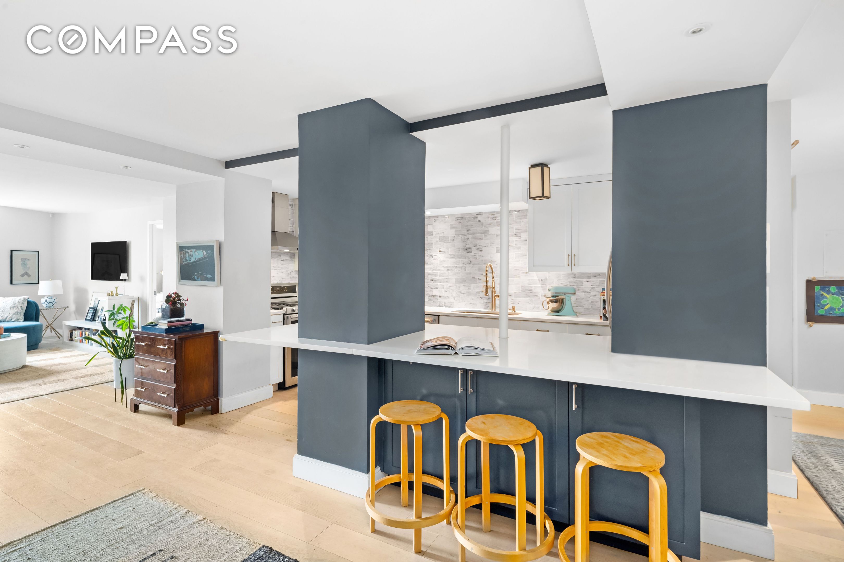 303 Greenwich Street 8AB