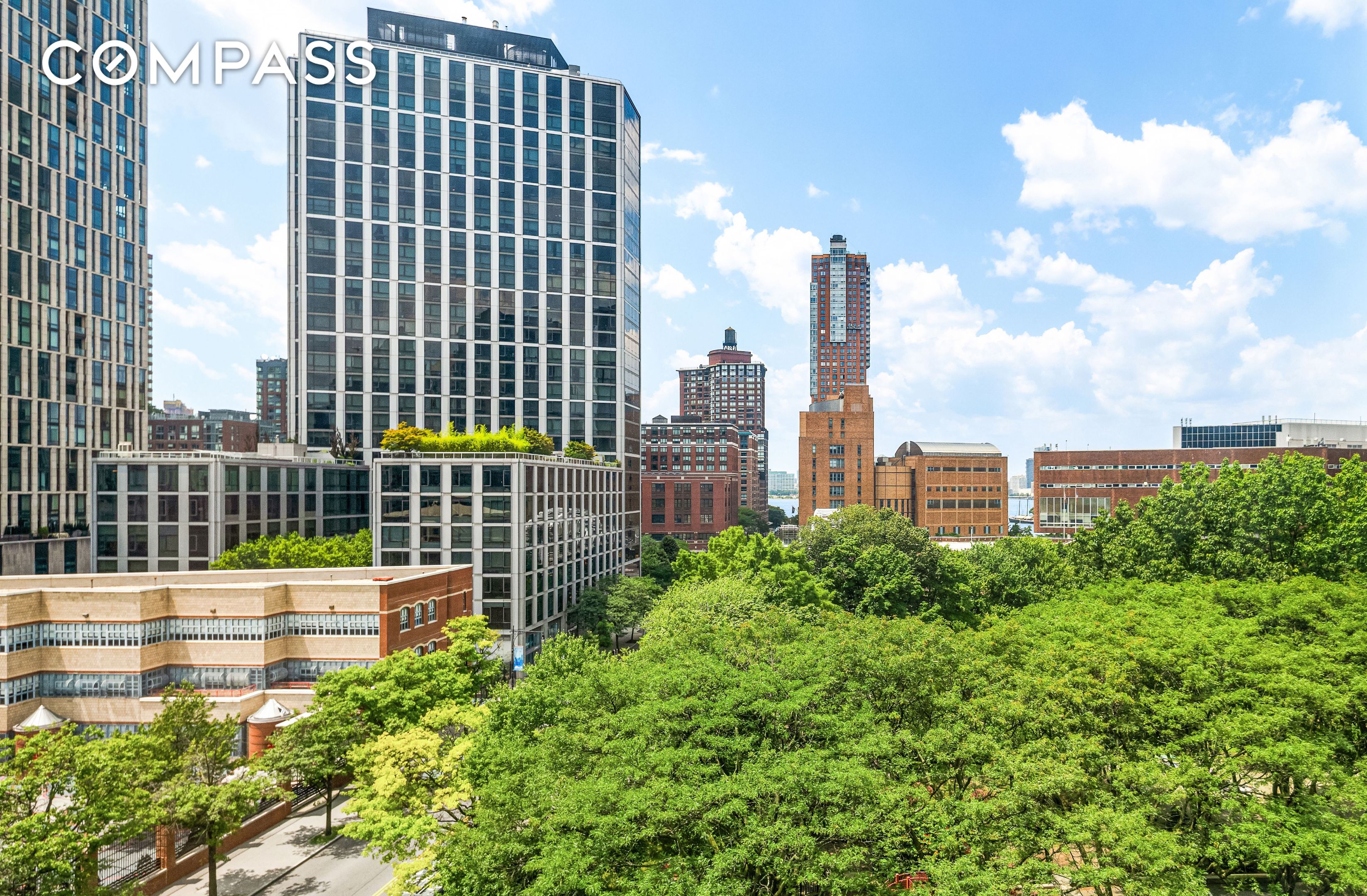 303 Greenwich Street 8AB