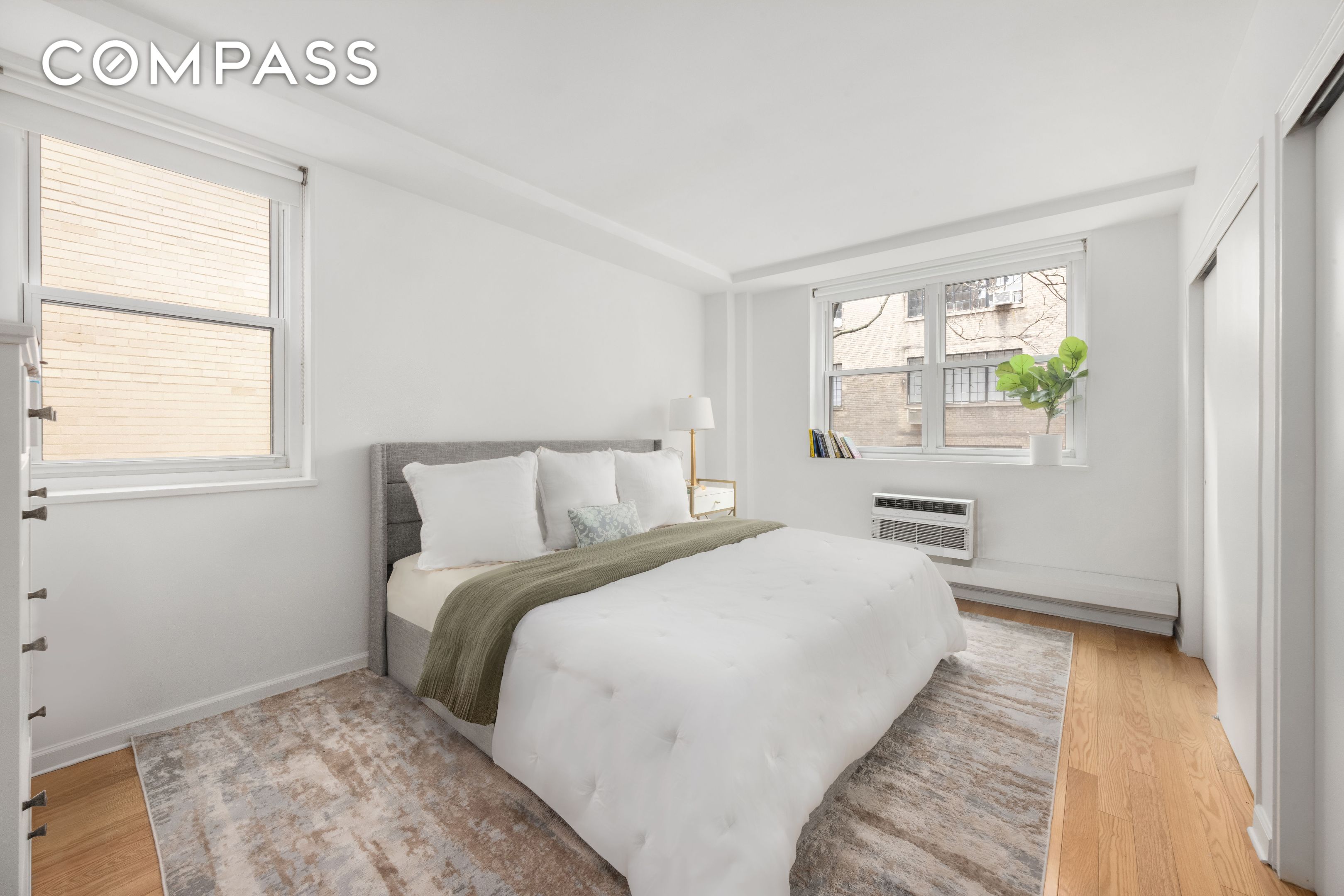 63 E 9th Street 3U