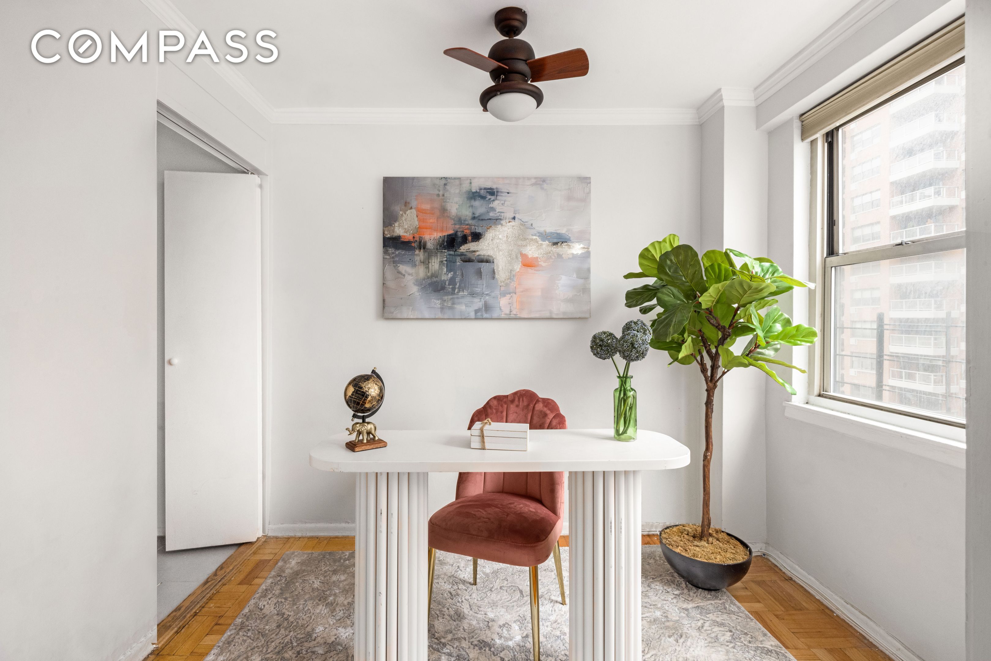 233 E 70th Street 8T