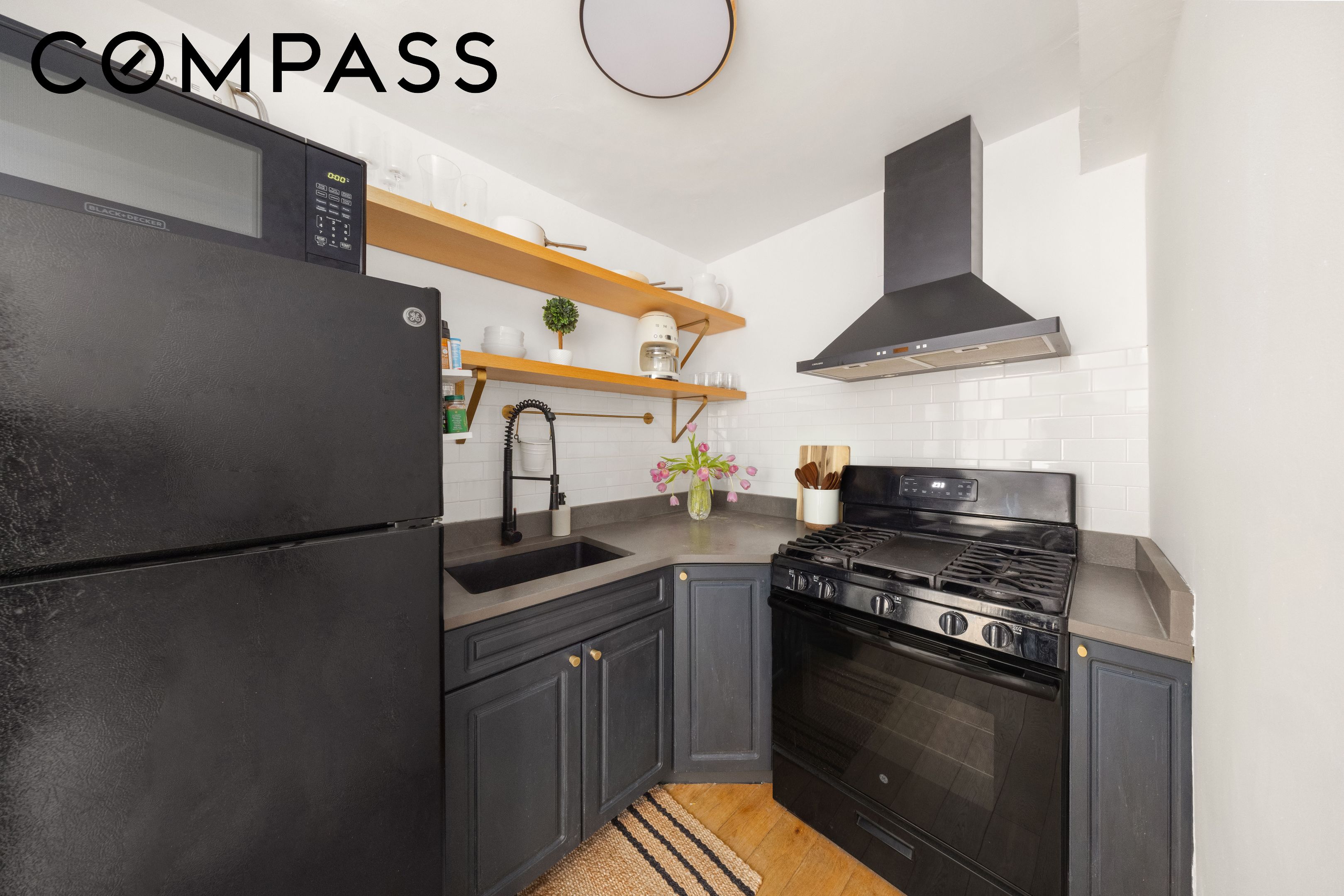 150 E 61st Street 2A