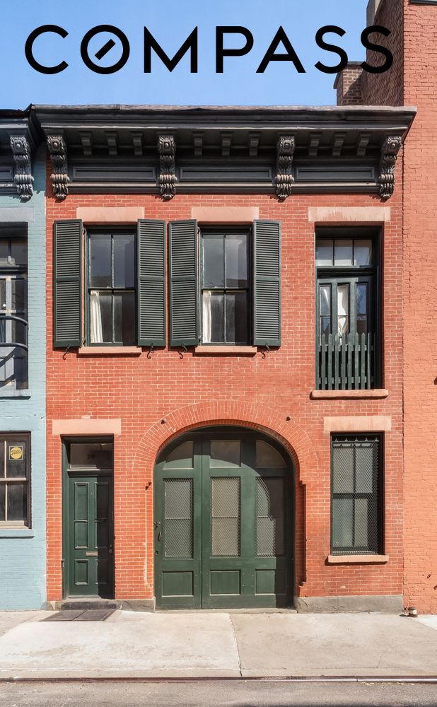 28 College Place