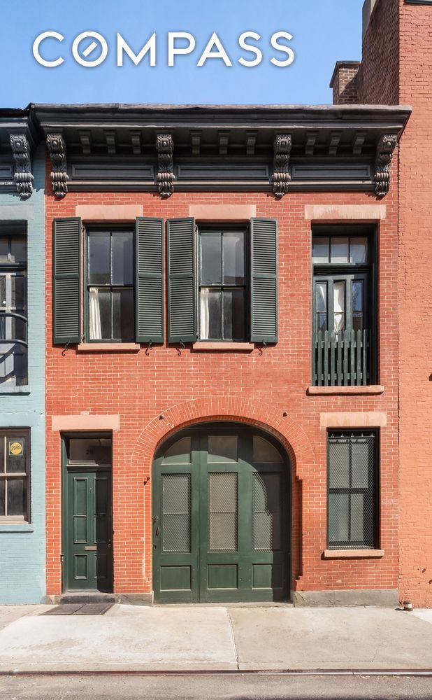 28 College Place