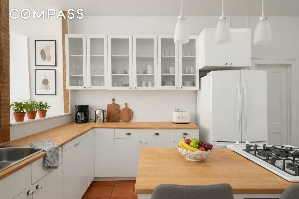 28 College Place