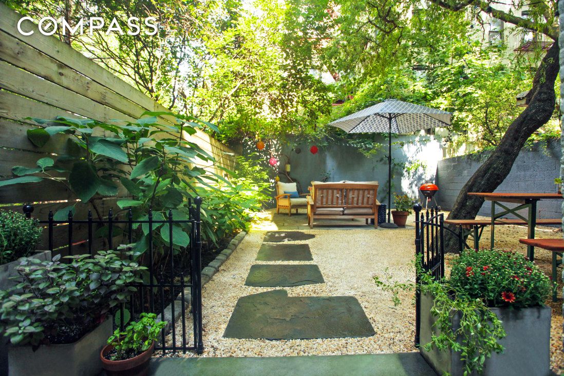 267 E 7th Street GARDEN