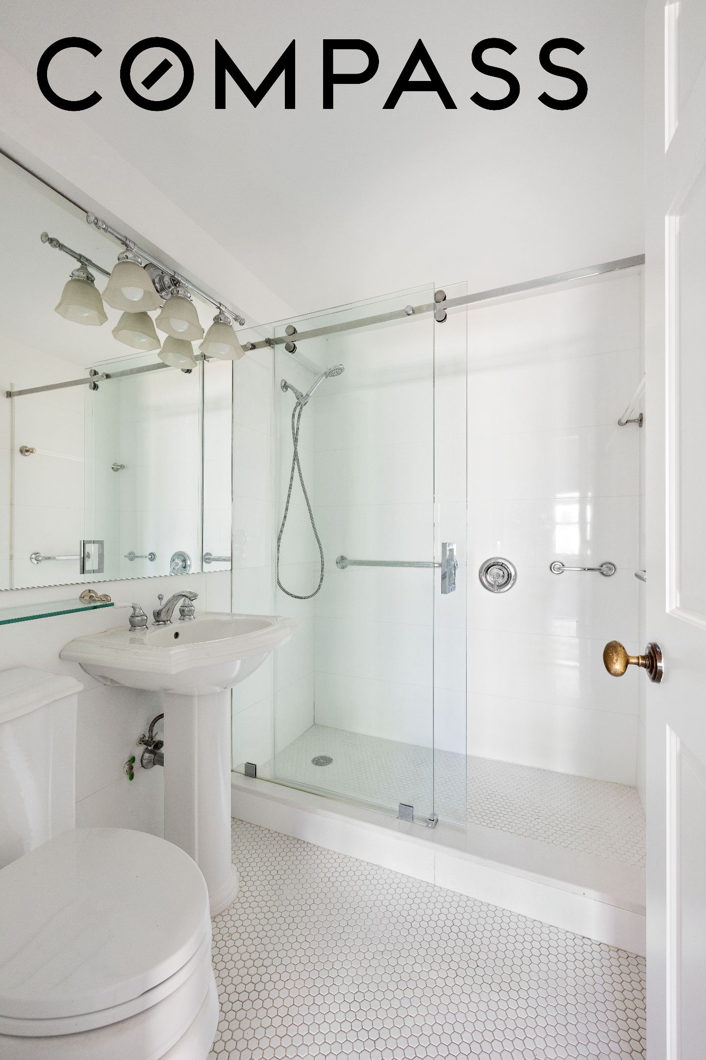 360 E 72nd Street B1601