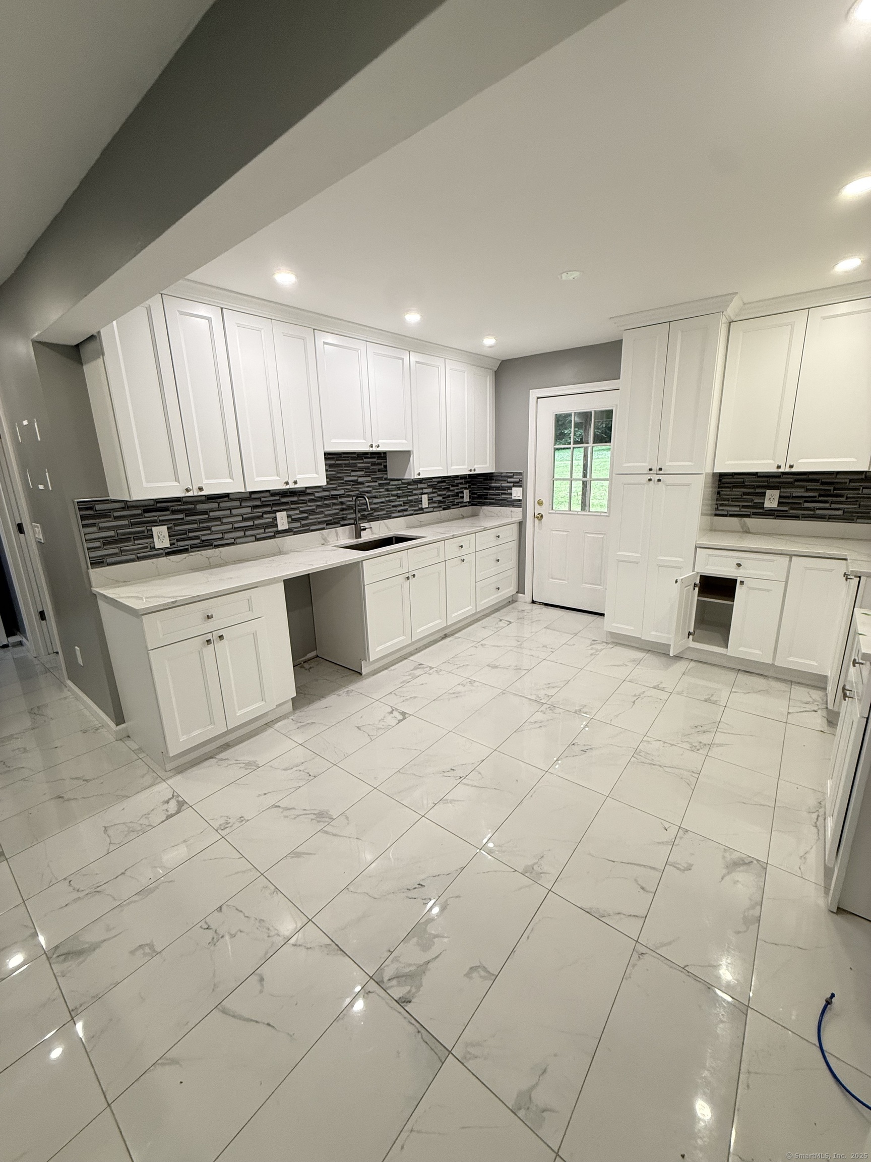 214 Union City Road