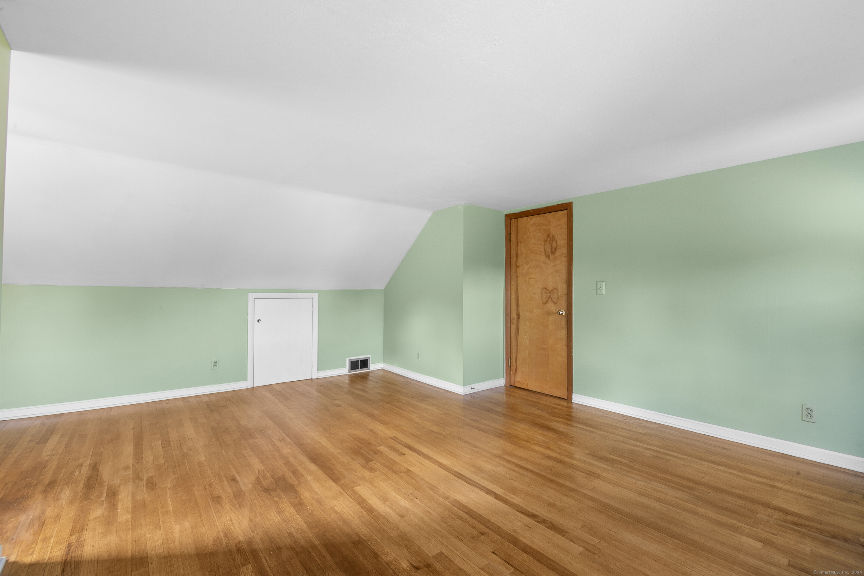 118 Randal Avenue