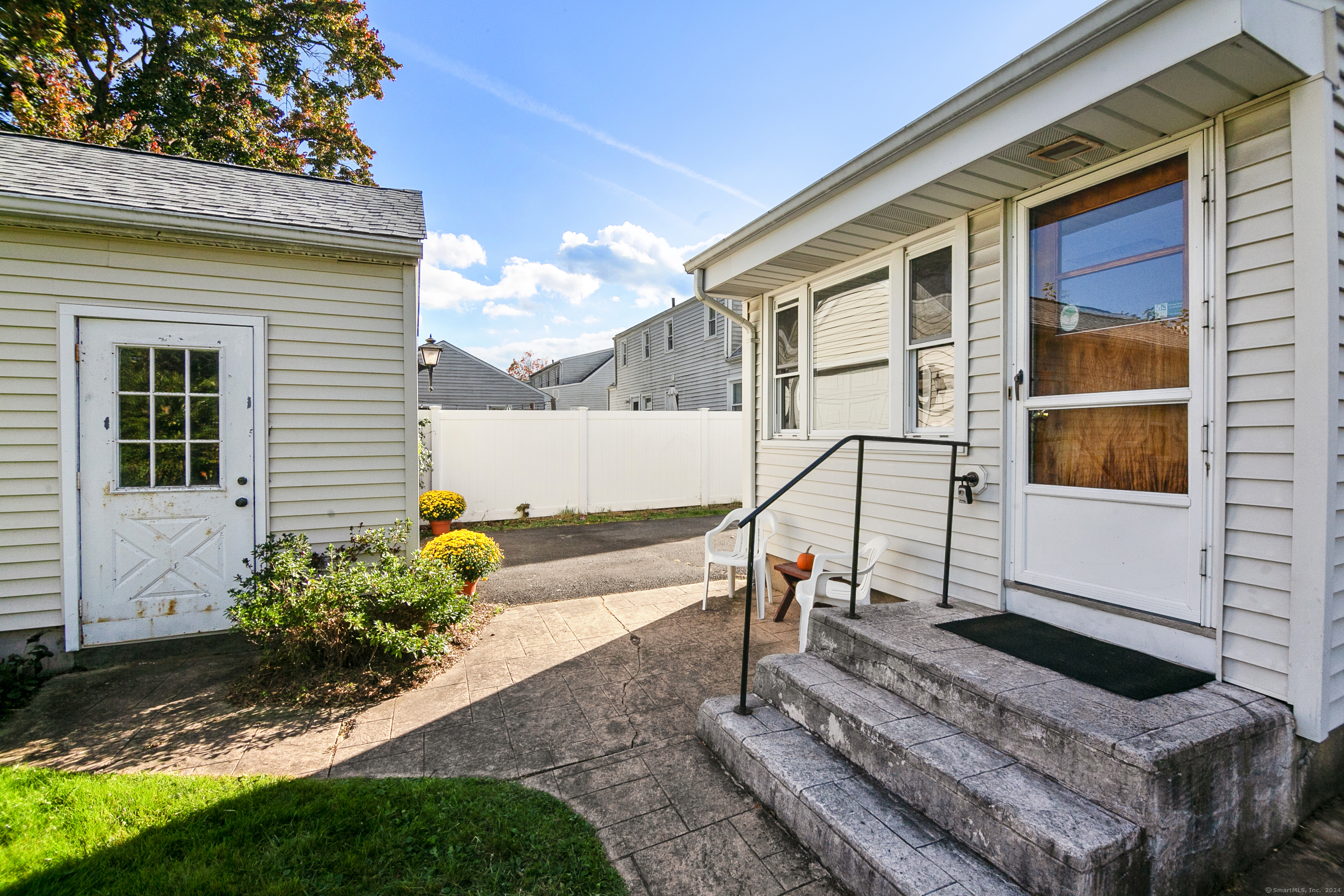 118 Randal Avenue
