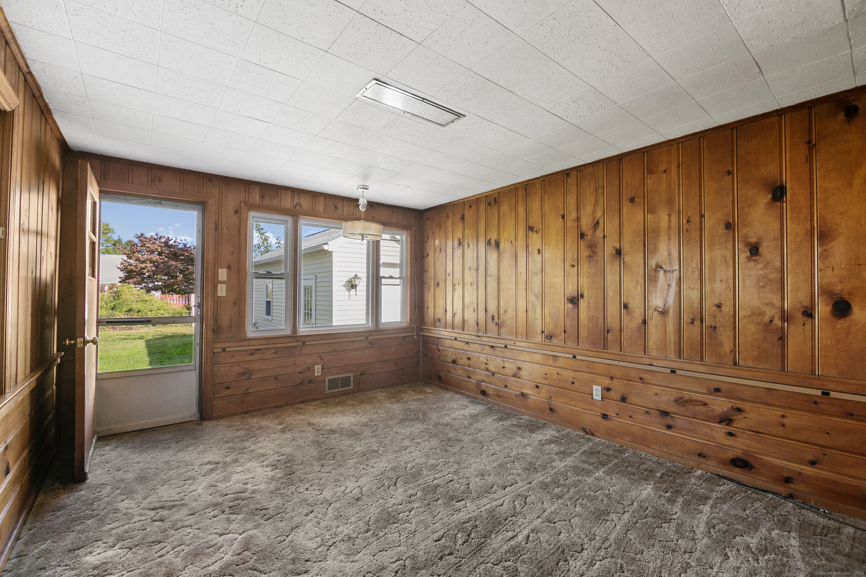 118 Randal Avenue
