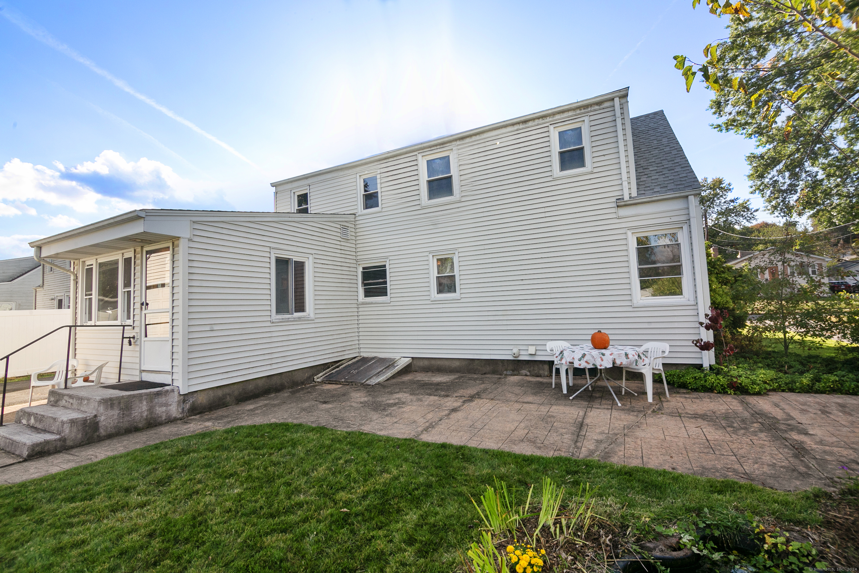118 Randal Avenue