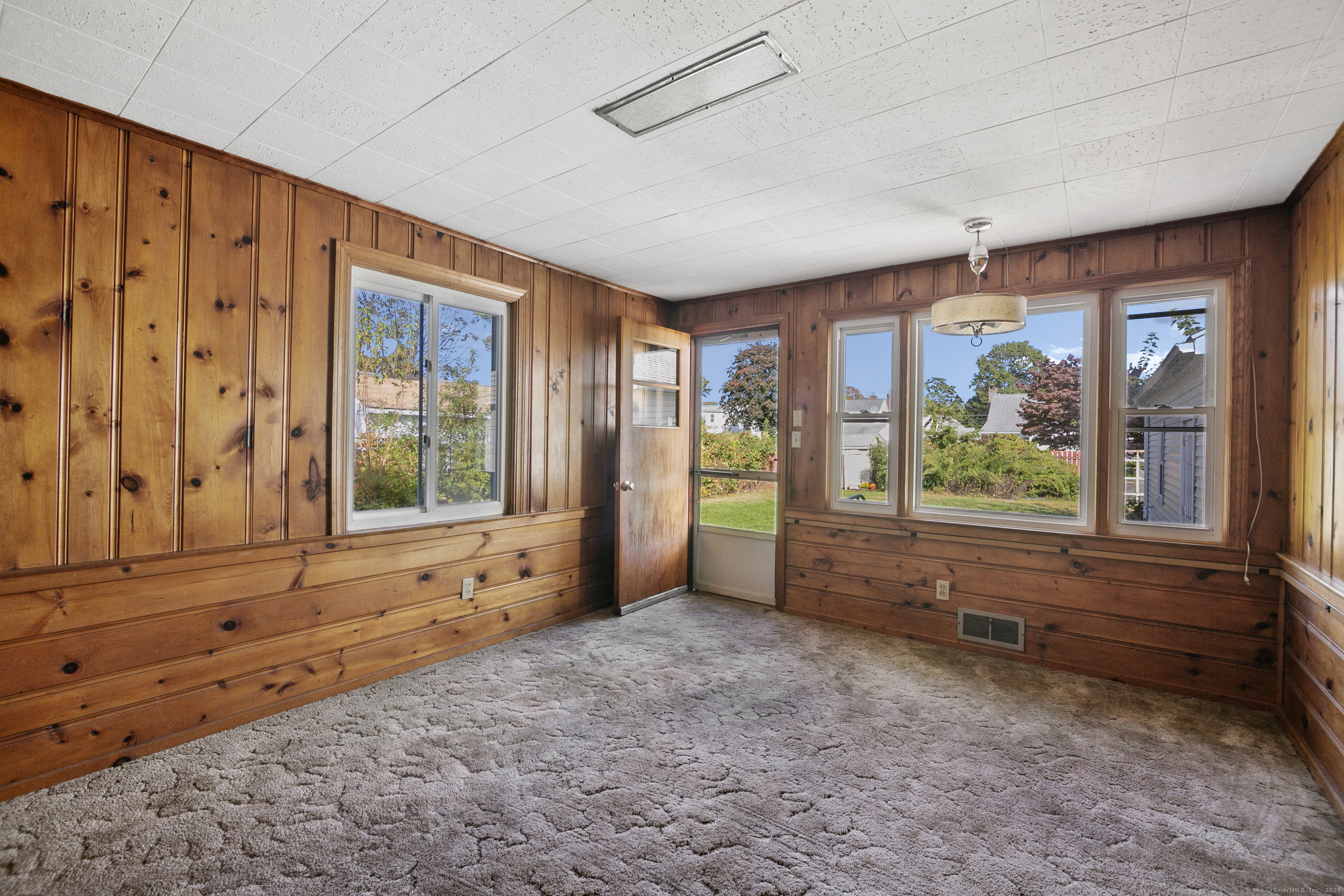 118 Randal Avenue