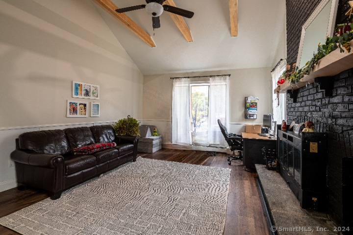 29 Carriage House Drive