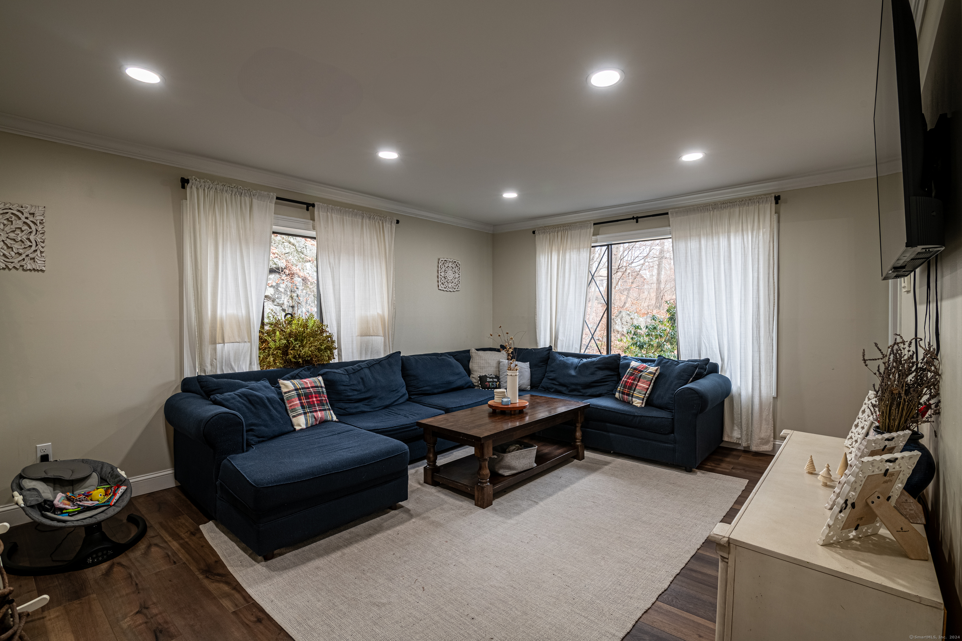 29 Carriage House Drive