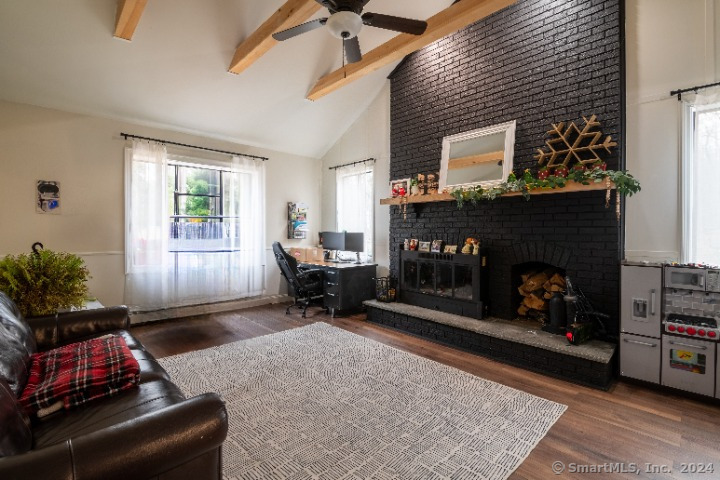 29 Carriage House Drive