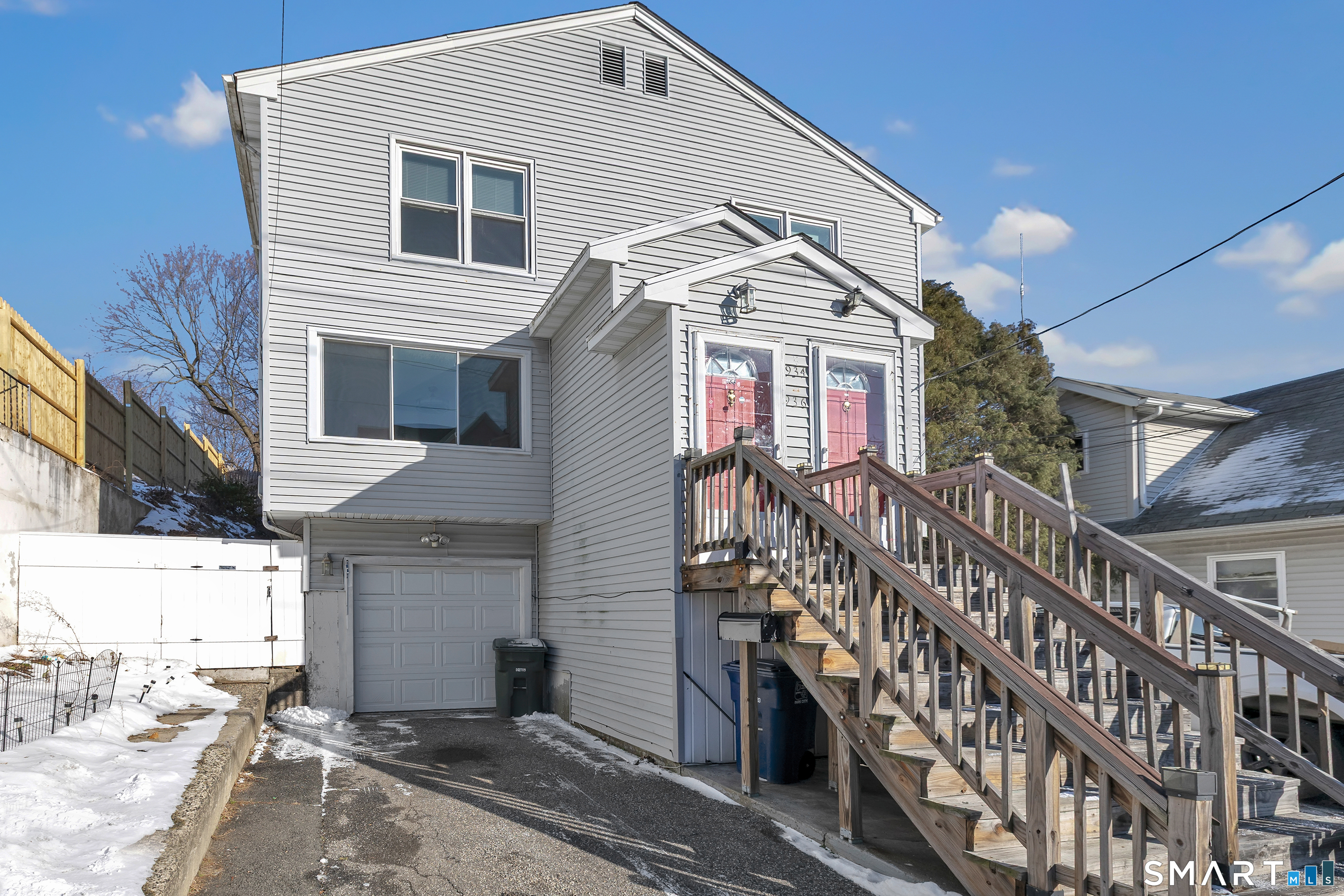 936 Lindley Street