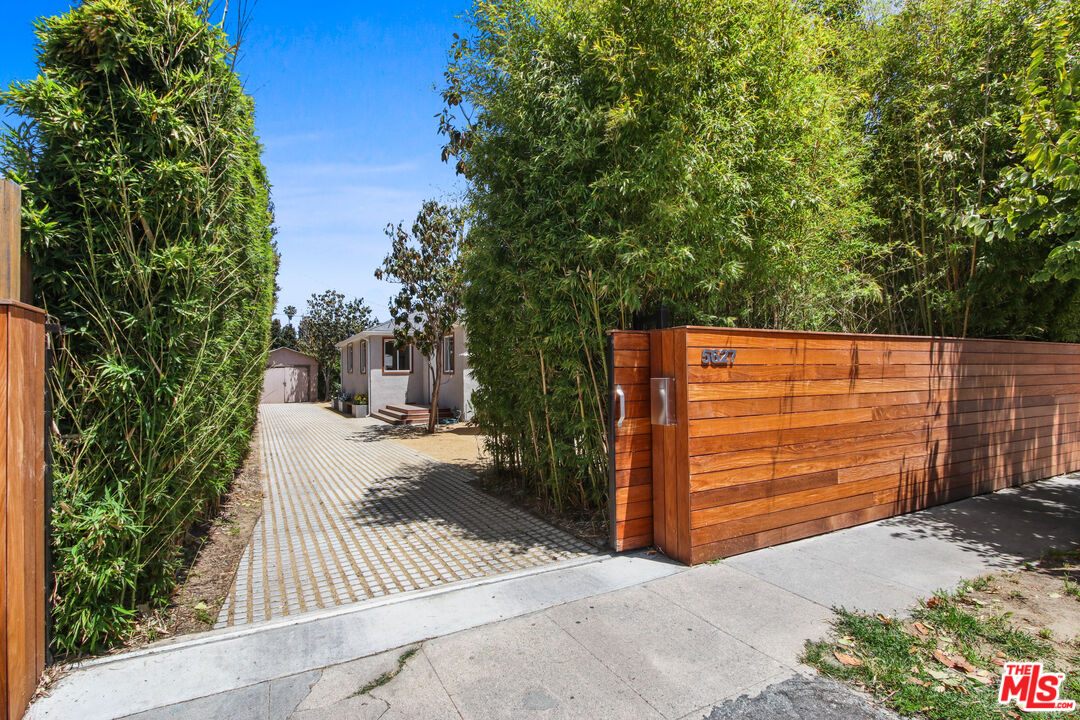 5627 Homeside Ave