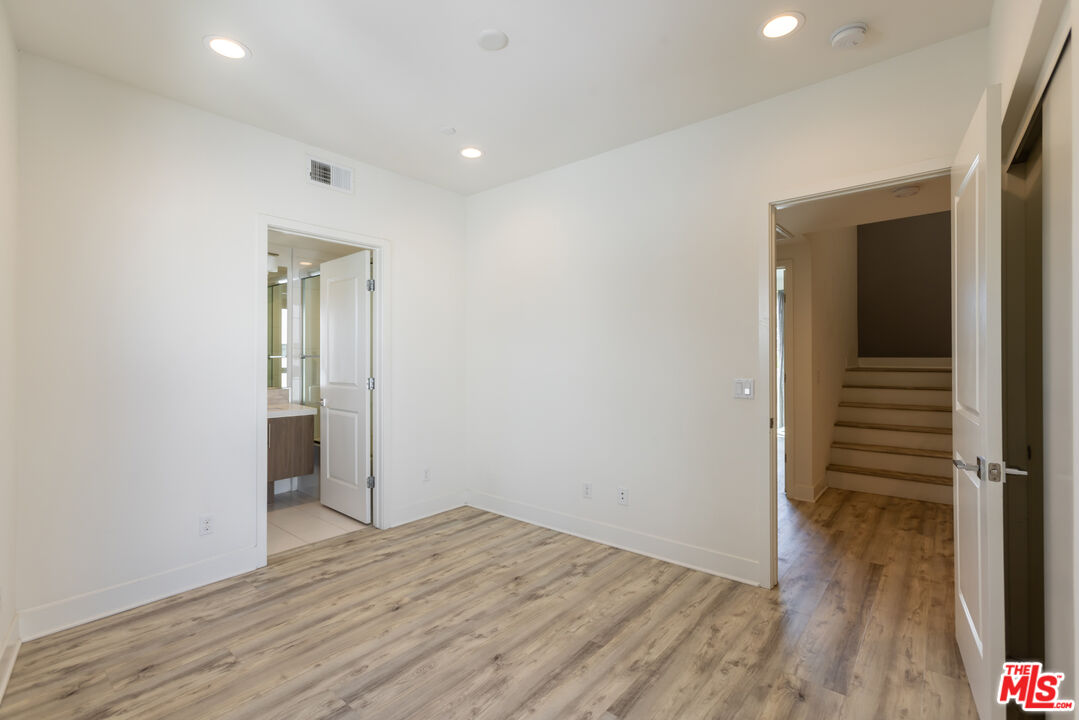3309 Aria Ln