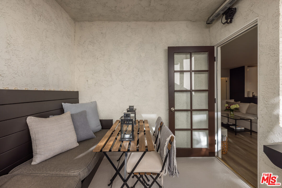 10654 Wilkins Ave Unit: 5