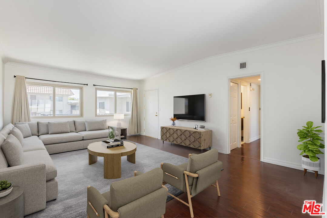 8710 Belford Ave Unit: 215B